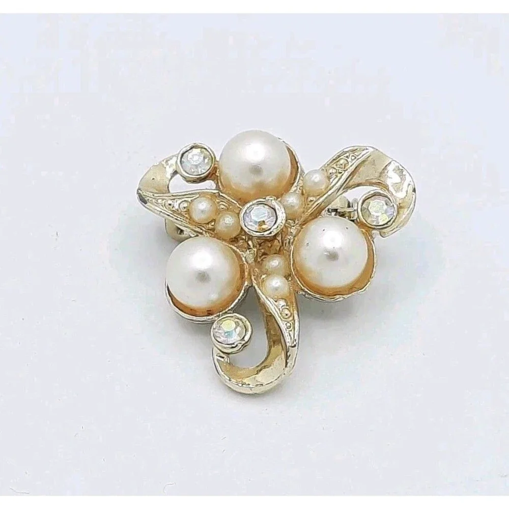 Vintage 1950s Gold-Toned Swirl Brooch Pin with Faux Pearls and Rhinestones